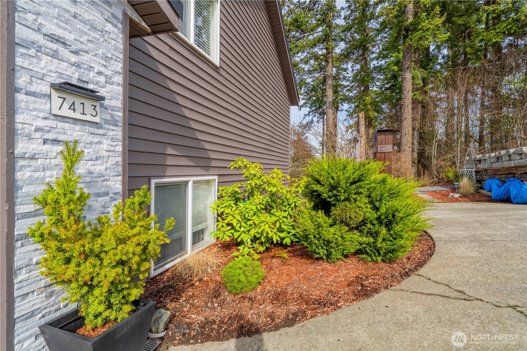 7413 Jackson Road , Blaine, WA 98230