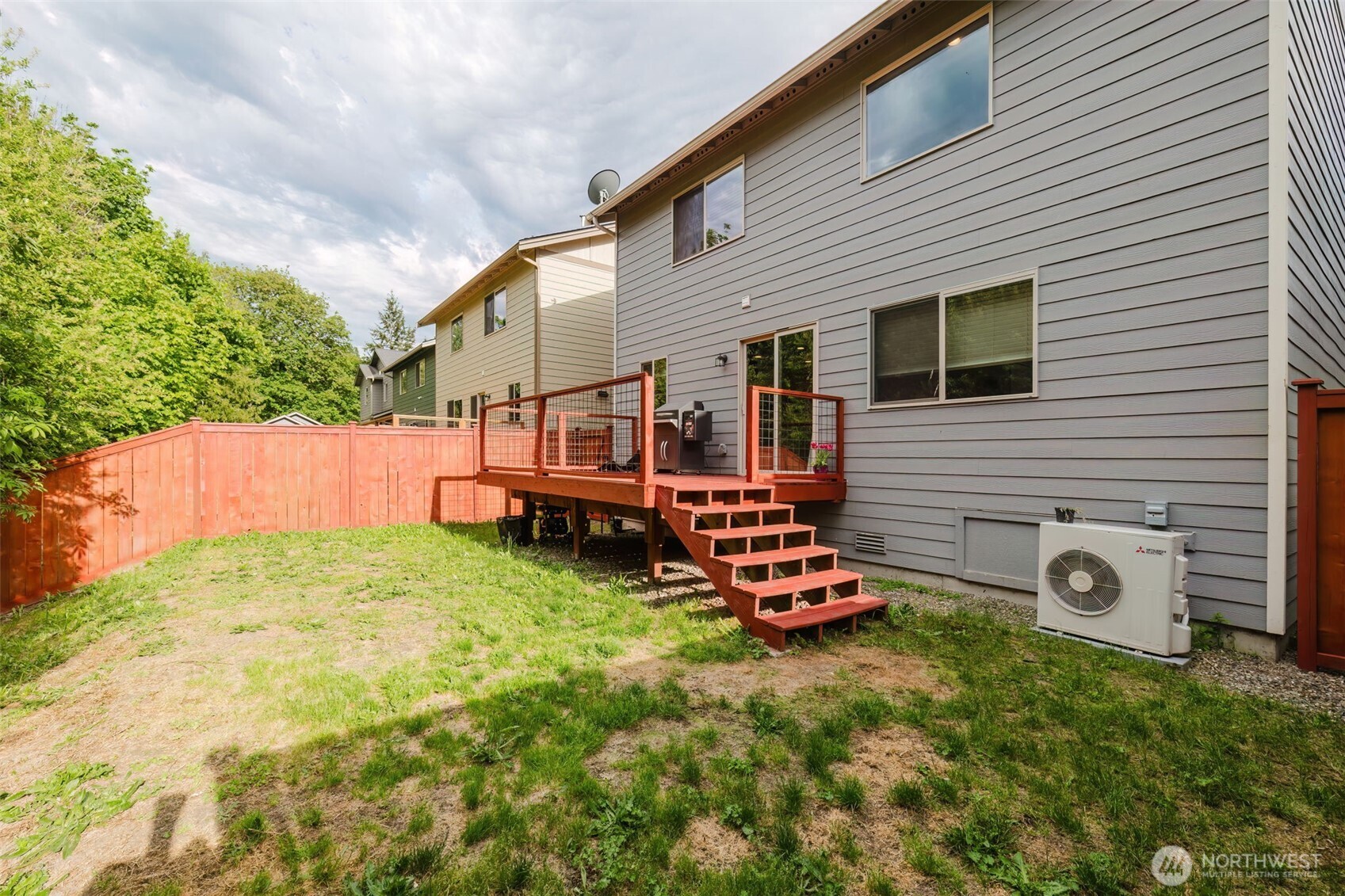 675 SE Olga Circle , Port Orchard, WA 98366