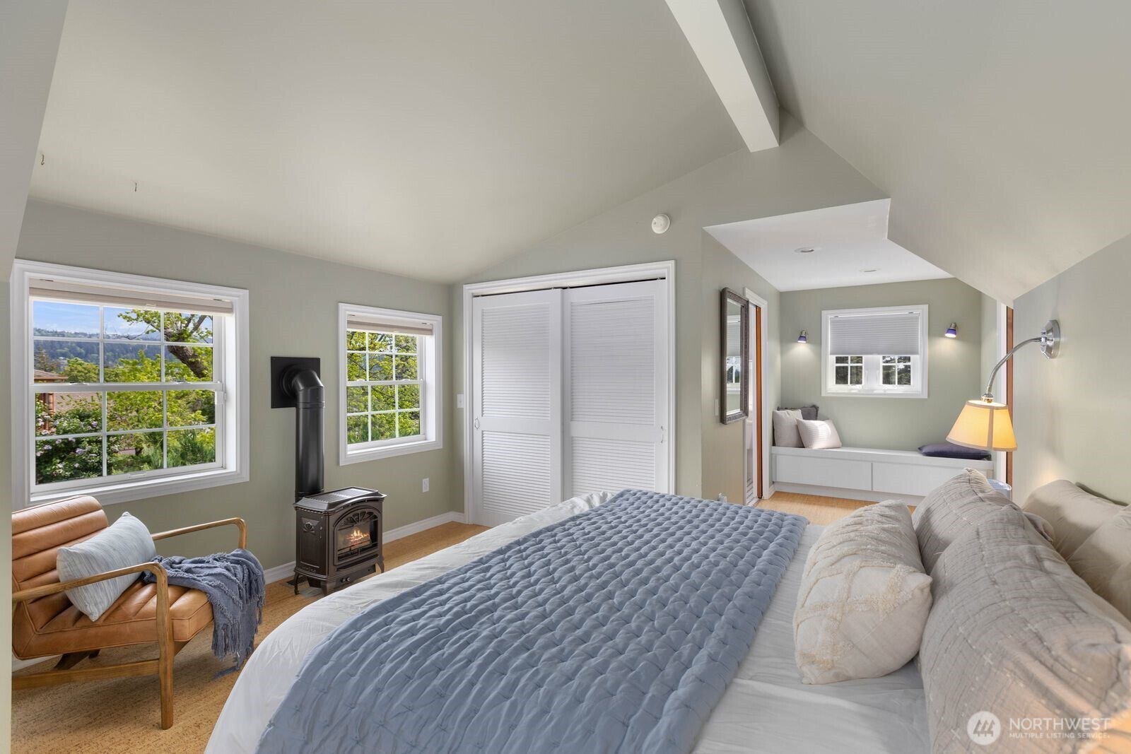 1720 Knox Avenue , Bellingham, WA 98225
