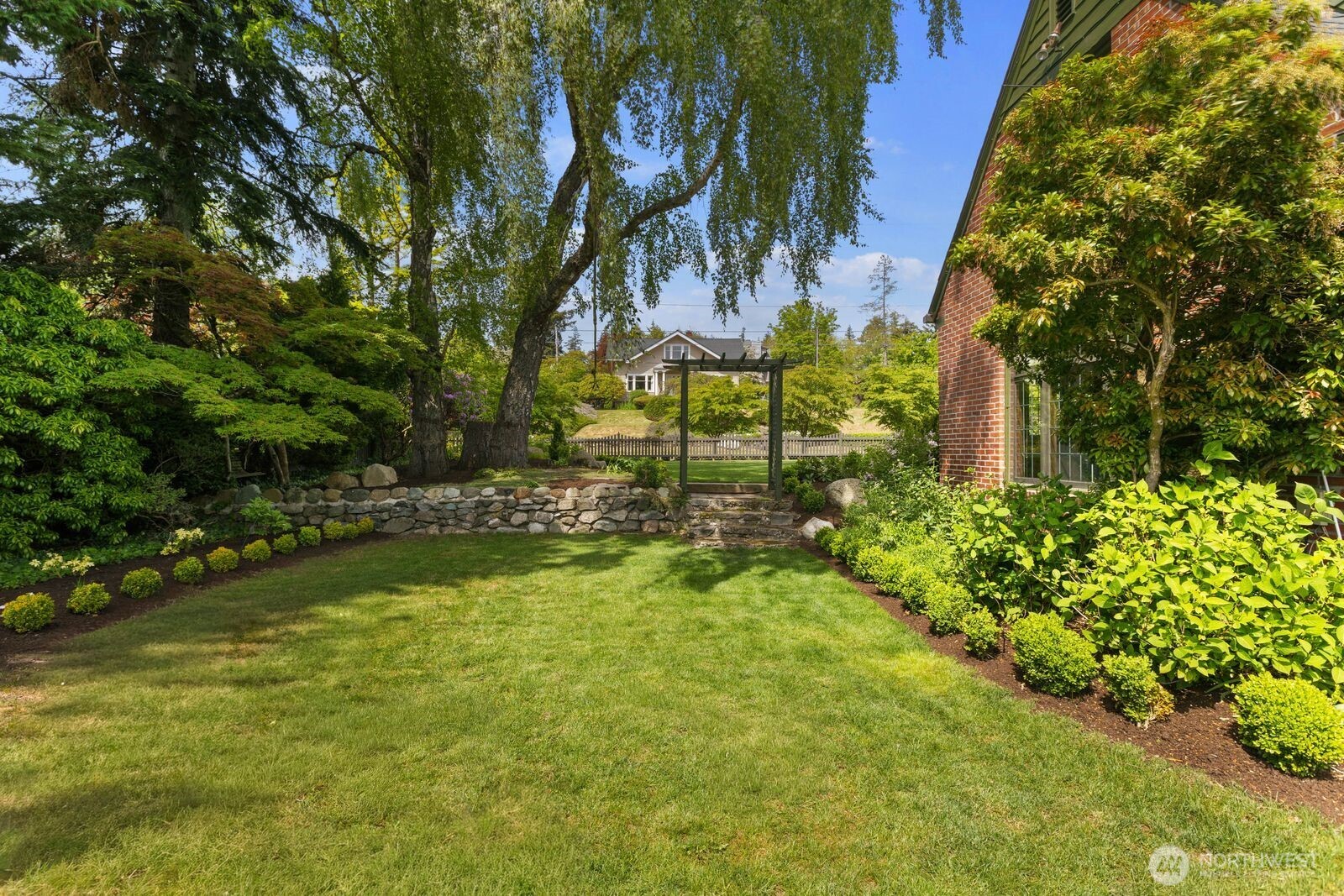 1720 Knox Avenue , Bellingham, WA 98225
