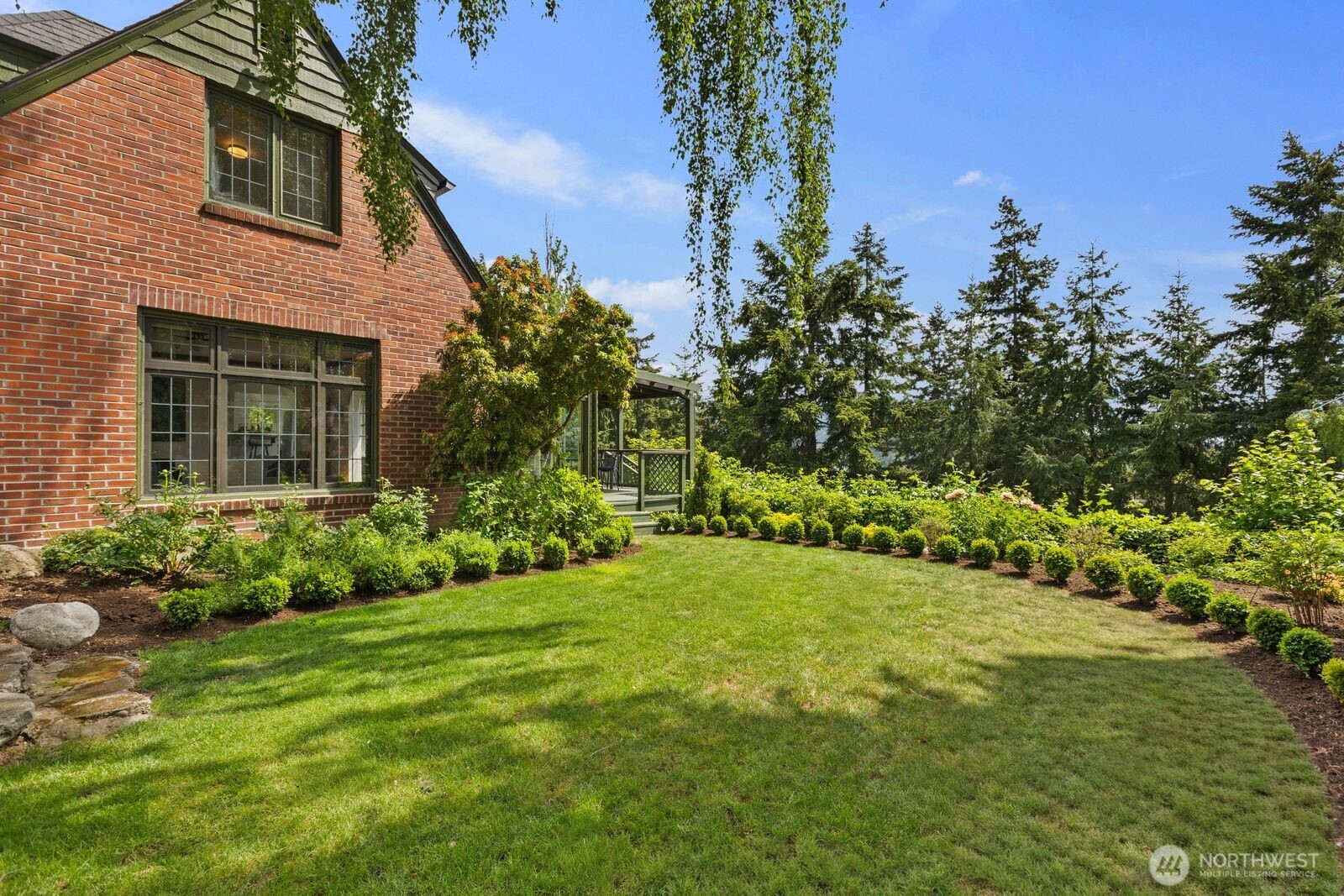 1720 Knox Avenue , Bellingham, WA 98225