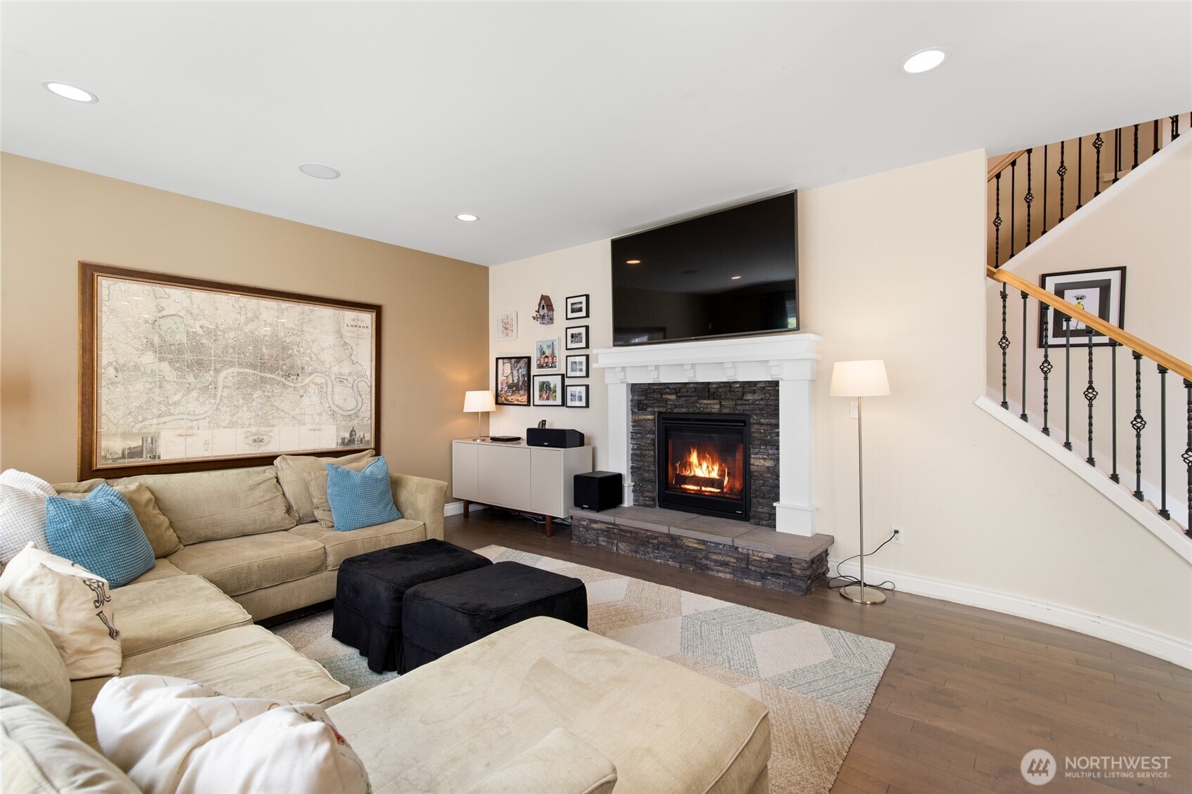 21435 SE 2nd Street , Sammamish, WA 98074