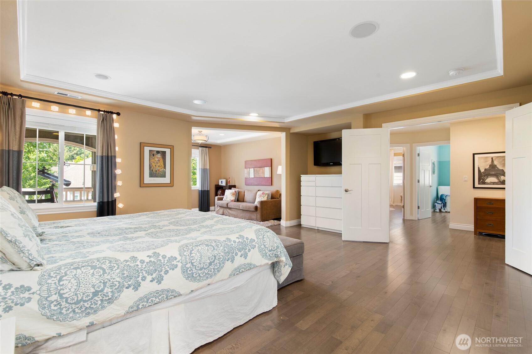 21435 SE 2nd Street , Sammamish, WA 98074