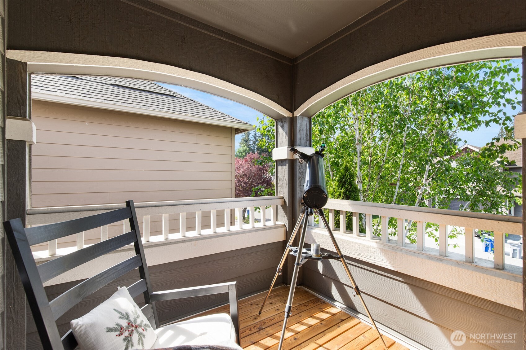 21435 SE 2nd Street , Sammamish, WA 98074