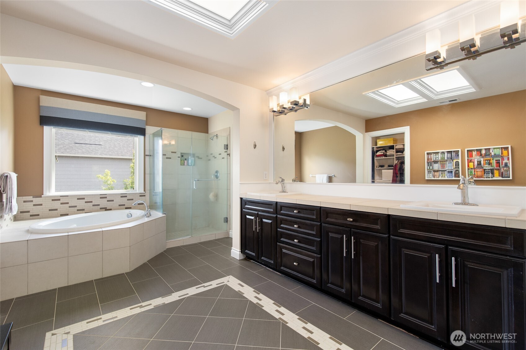 21435 SE 2nd Street , Sammamish, WA 98074