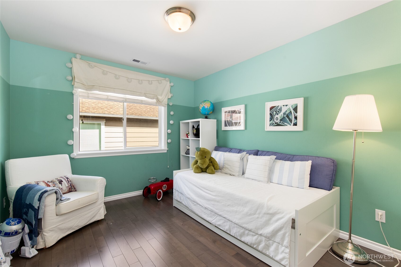 21435 SE 2nd Street , Sammamish, WA 98074