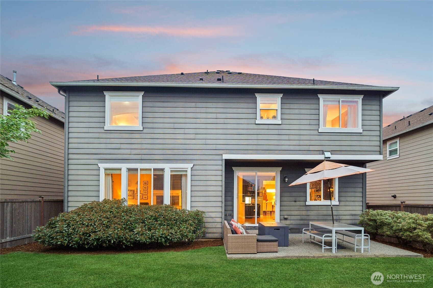 21435 SE 2nd Street , Sammamish, WA 98074