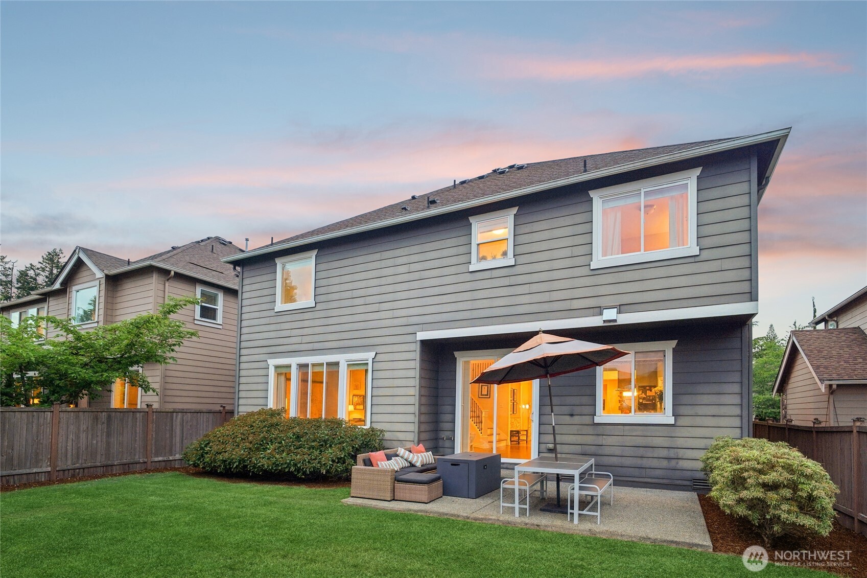 21435 SE 2nd Street , Sammamish, WA 98074