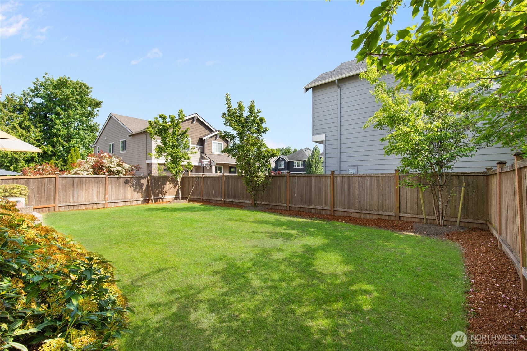 21435 SE 2nd Street , Sammamish, WA 98074
