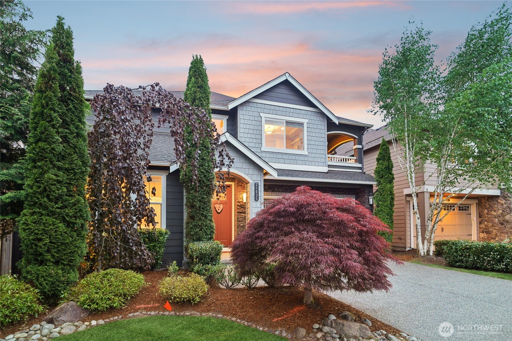 21435 SE 2nd Street , Sammamish, WA 98074