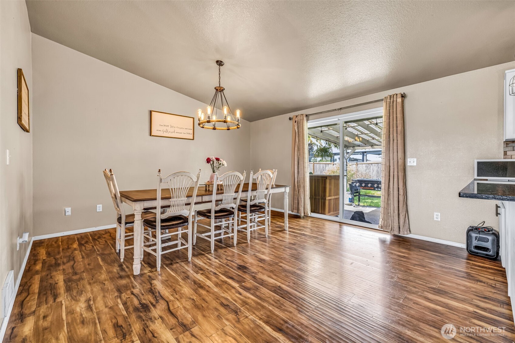 10313 School Land Road SW, Rochester, WA 98579