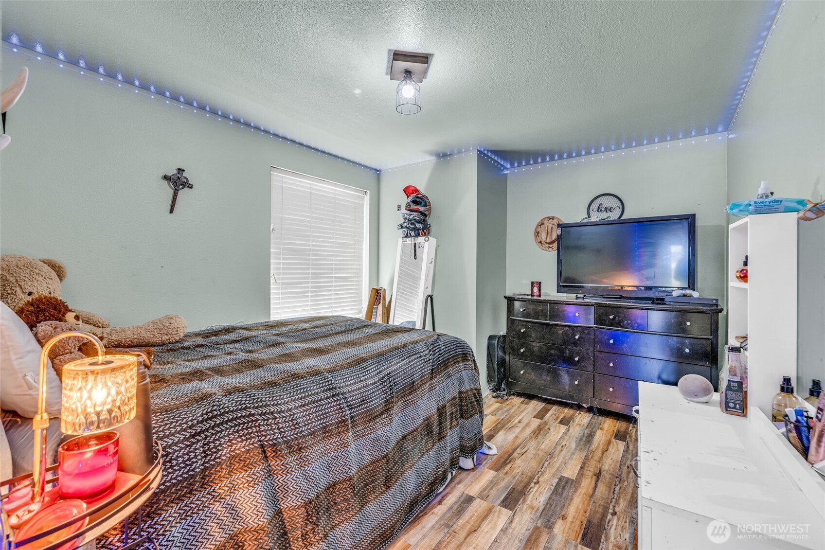 10313 School Land Road SW, Rochester, WA 98579
