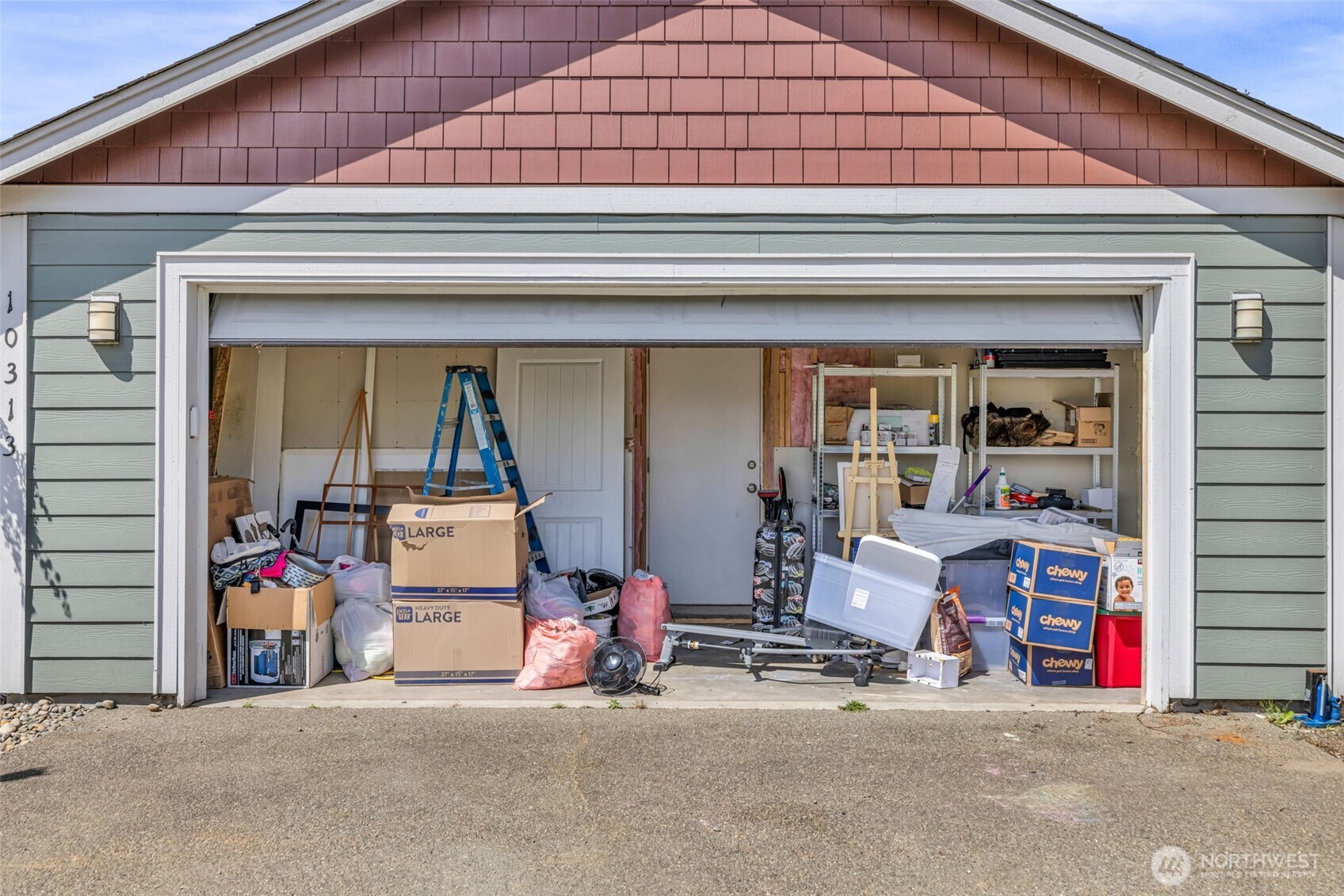 10313 School Land Road SW, Rochester, WA 98579