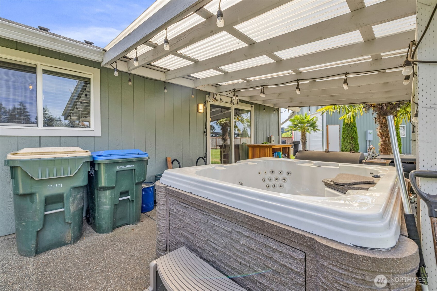 10313 School Land Road SW, Rochester, WA 98579
