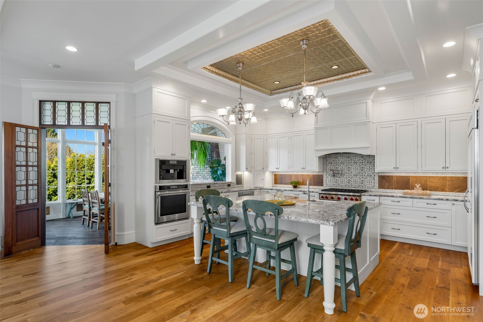 3723 41st Avenue SW, Seattle, WA 98116