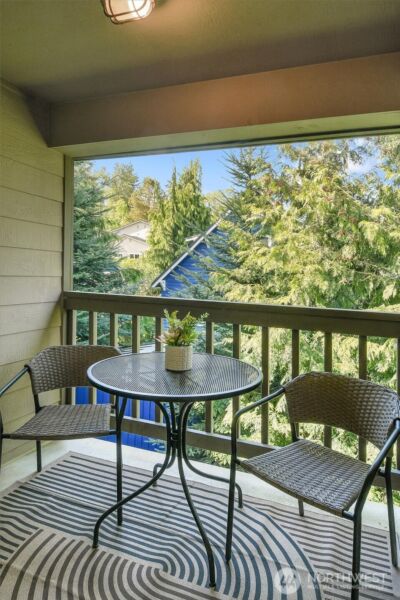 18523 68th Avenue NE #204, Kenmore, WA 98028 - Photo 5