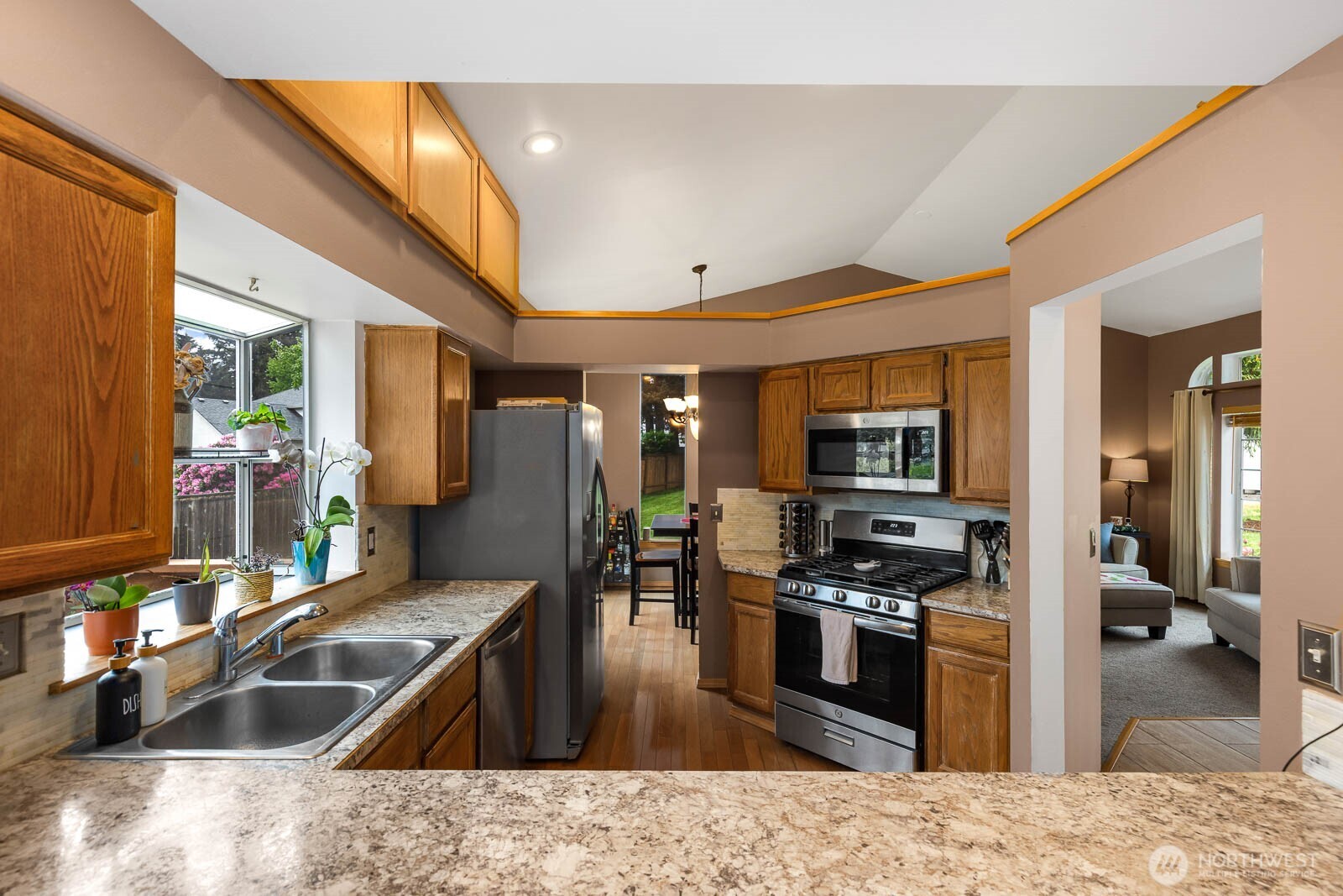 24205 32nd Avenue Ct E, Spanaway, WA 98387