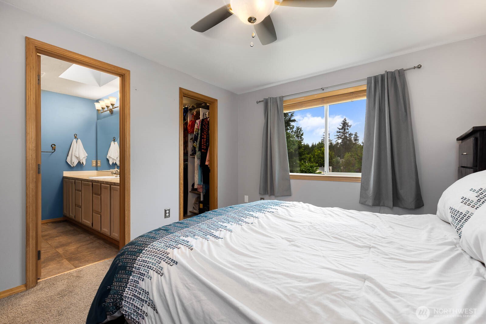 24205 32nd Avenue Ct E, Spanaway, WA 98387