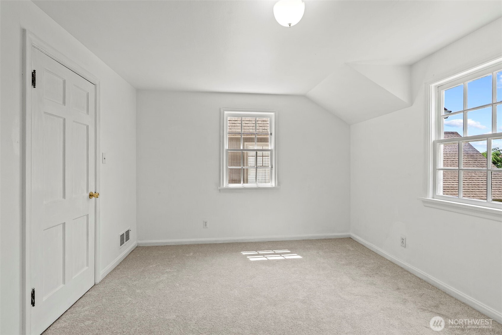 2809 Nichols Boulevard , Longview, WA 98632