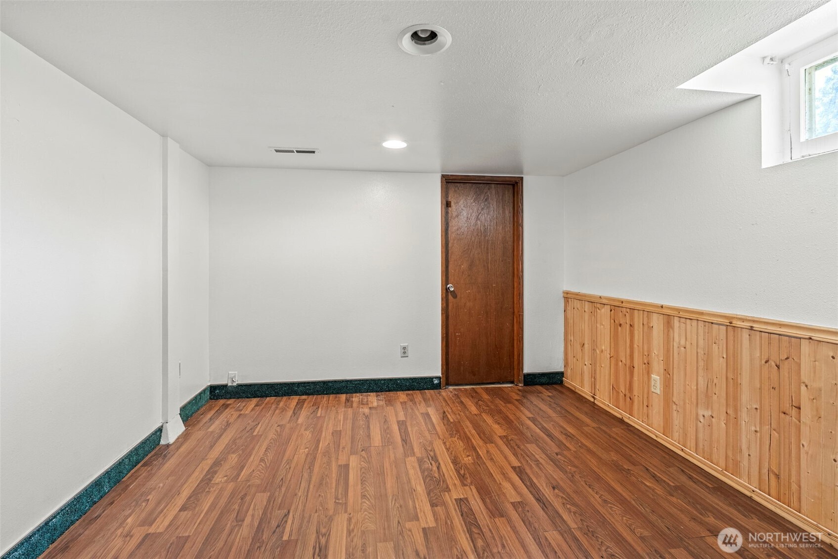 2809 Nichols Boulevard , Longview, WA 98632