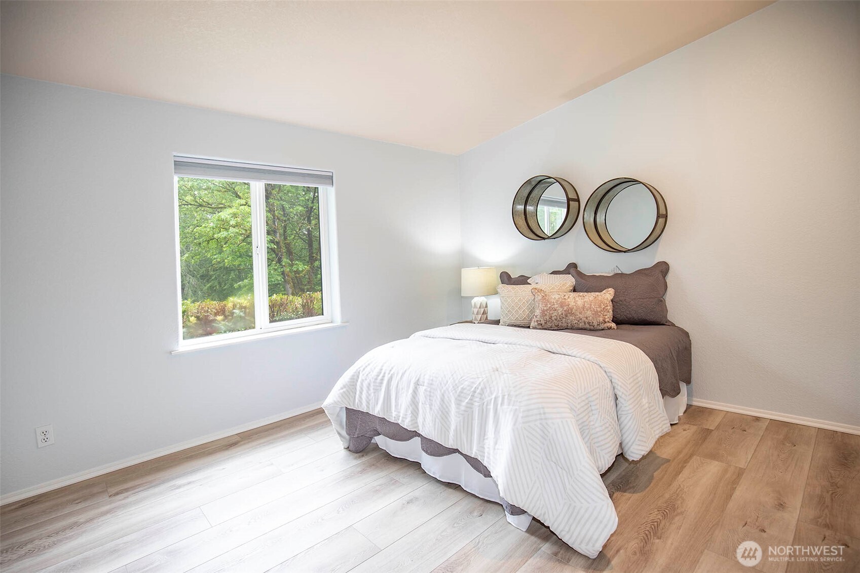 15221 342nd Avenue NE, Duvall, WA 98019
