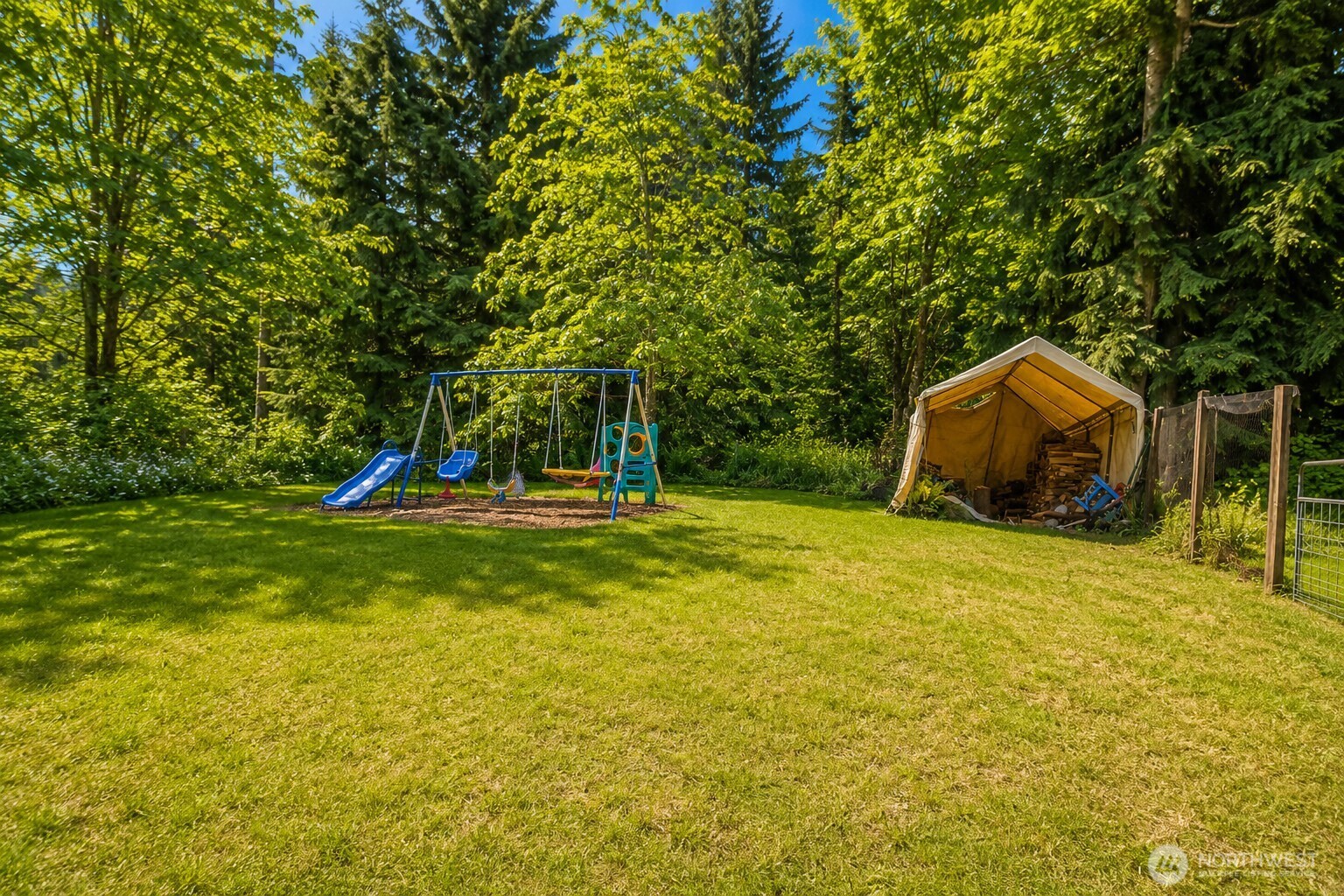 15221 342nd Avenue NE, Duvall, WA 98019