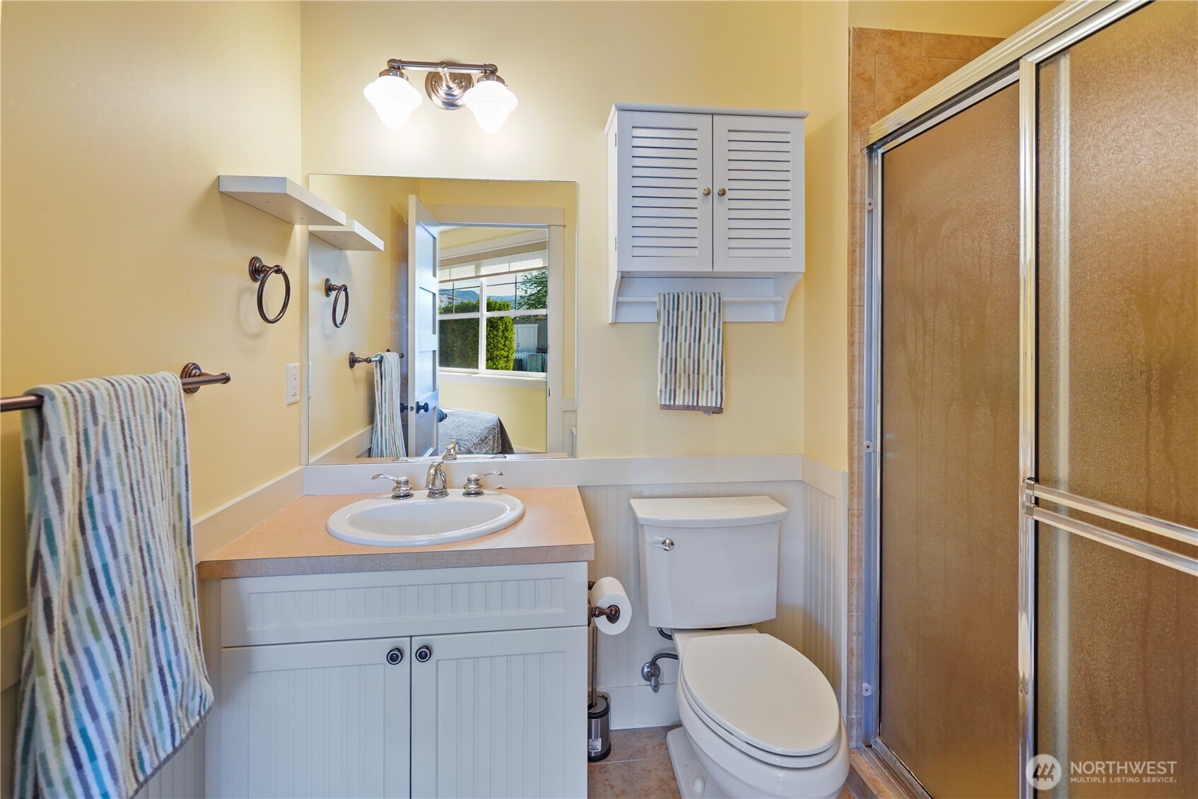 105 Flip Flop Lane , Oroville, WA 98844