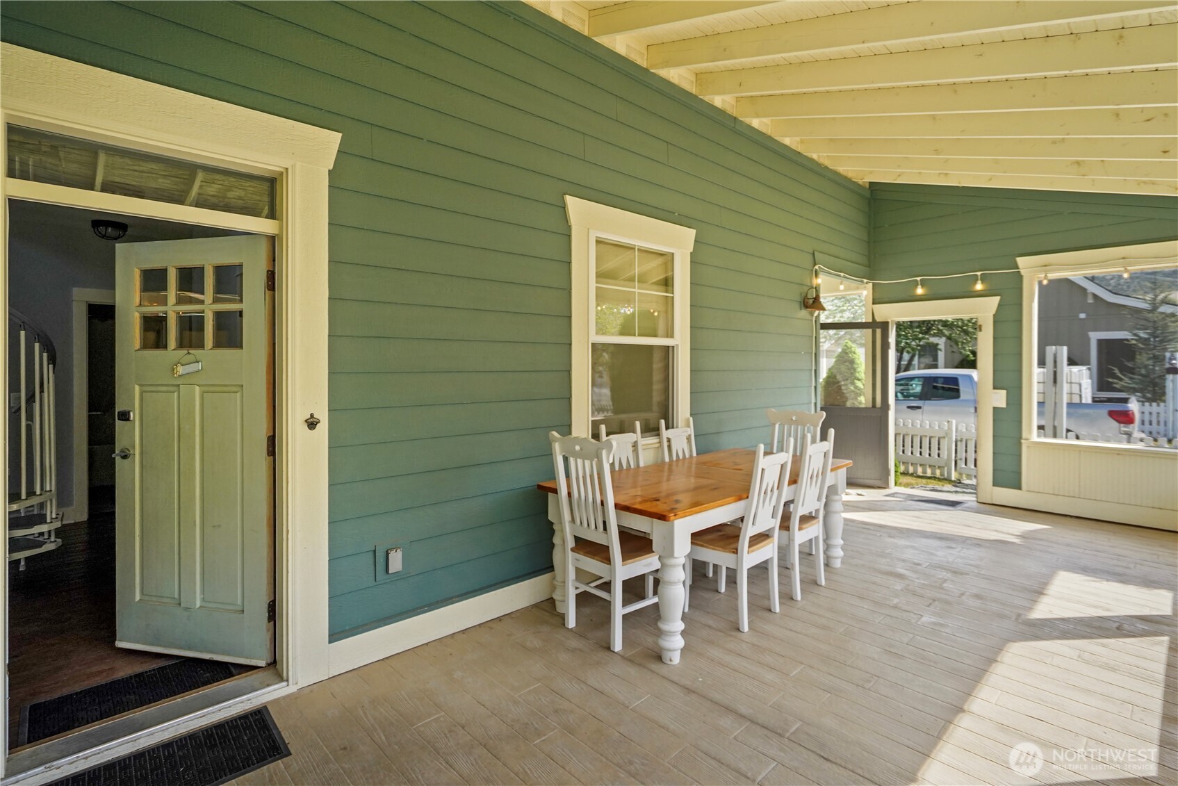 105 Flip Flop Lane , Oroville, WA 98844
