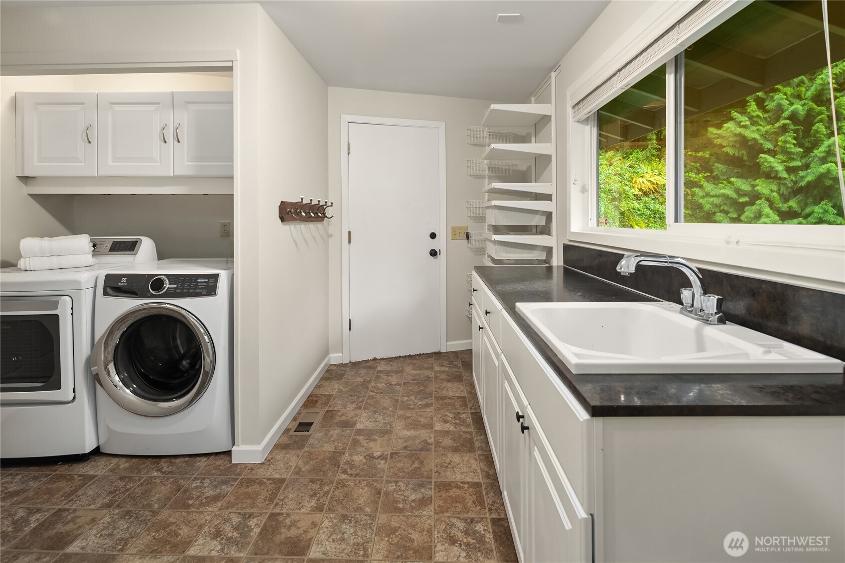 17707 SE 60th Street , Bellevue, WA 98006
