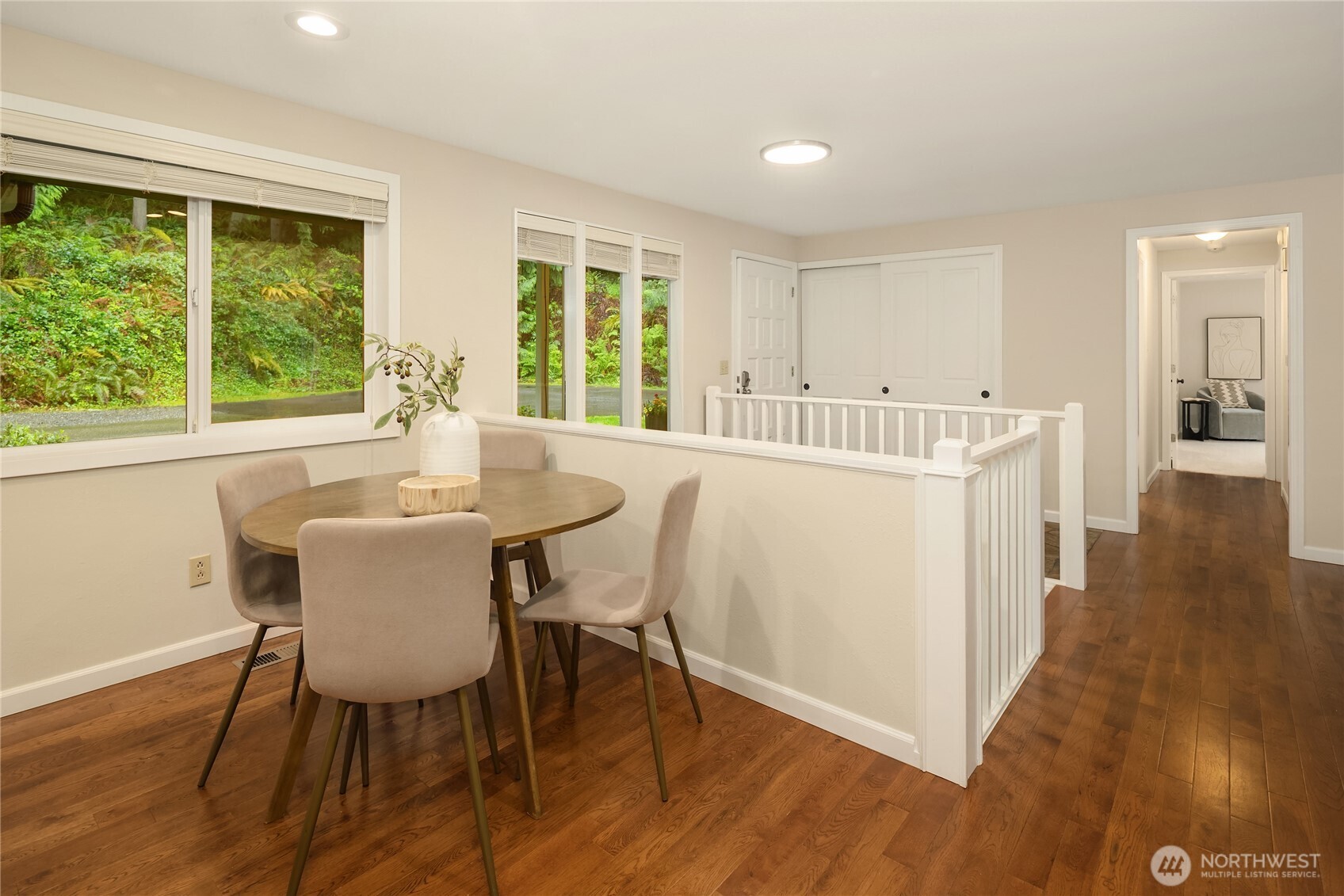 17707 SE 60th Street , Bellevue, WA 98006