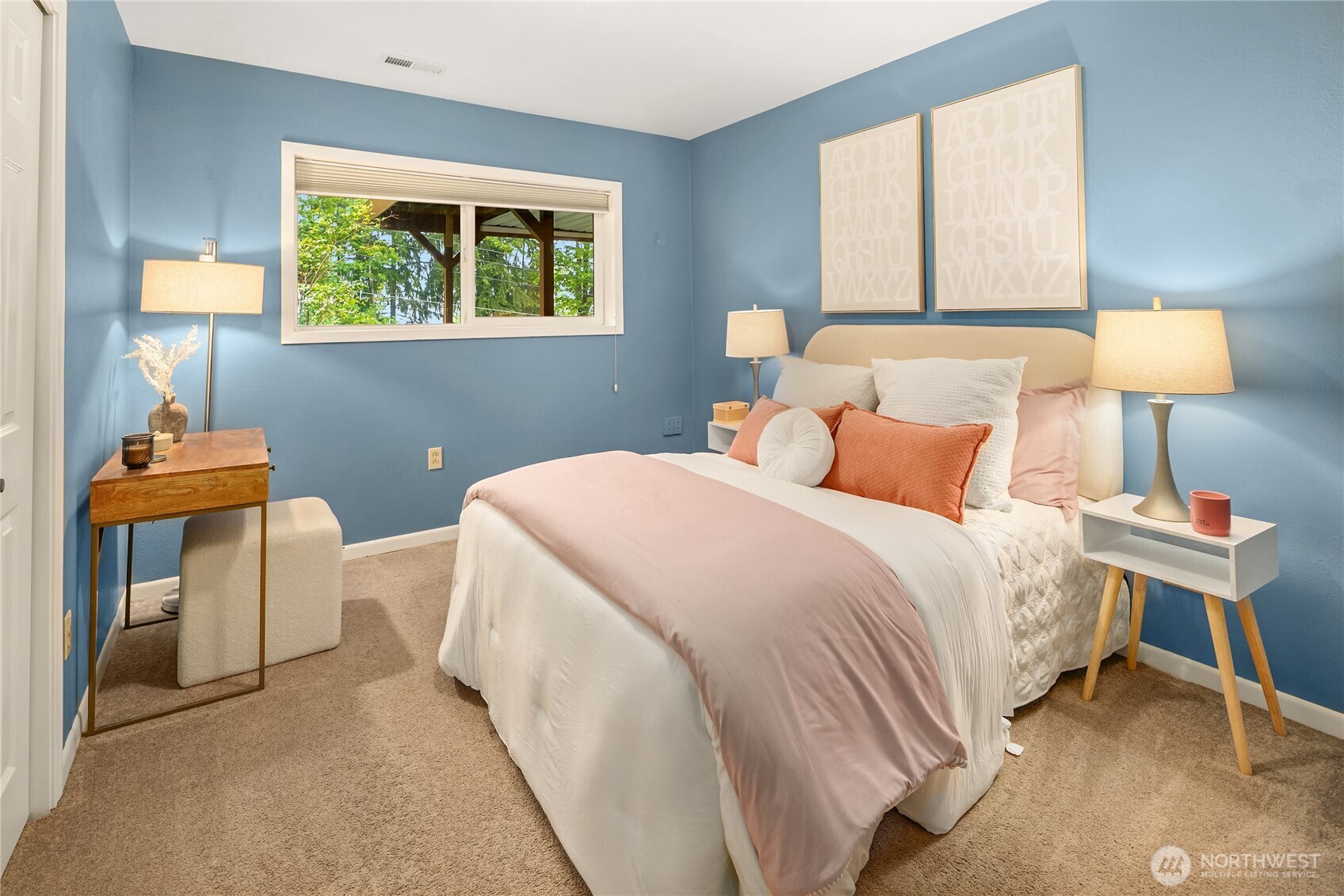 17707 SE 60th Street , Bellevue, WA 98006