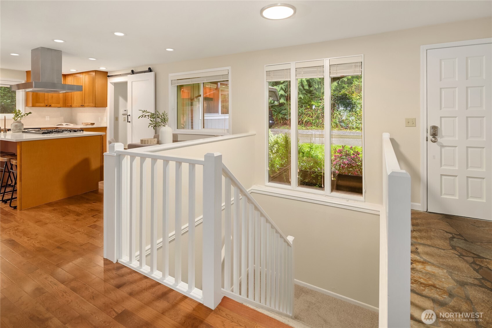 17707 SE 60th Street , Bellevue, WA 98006