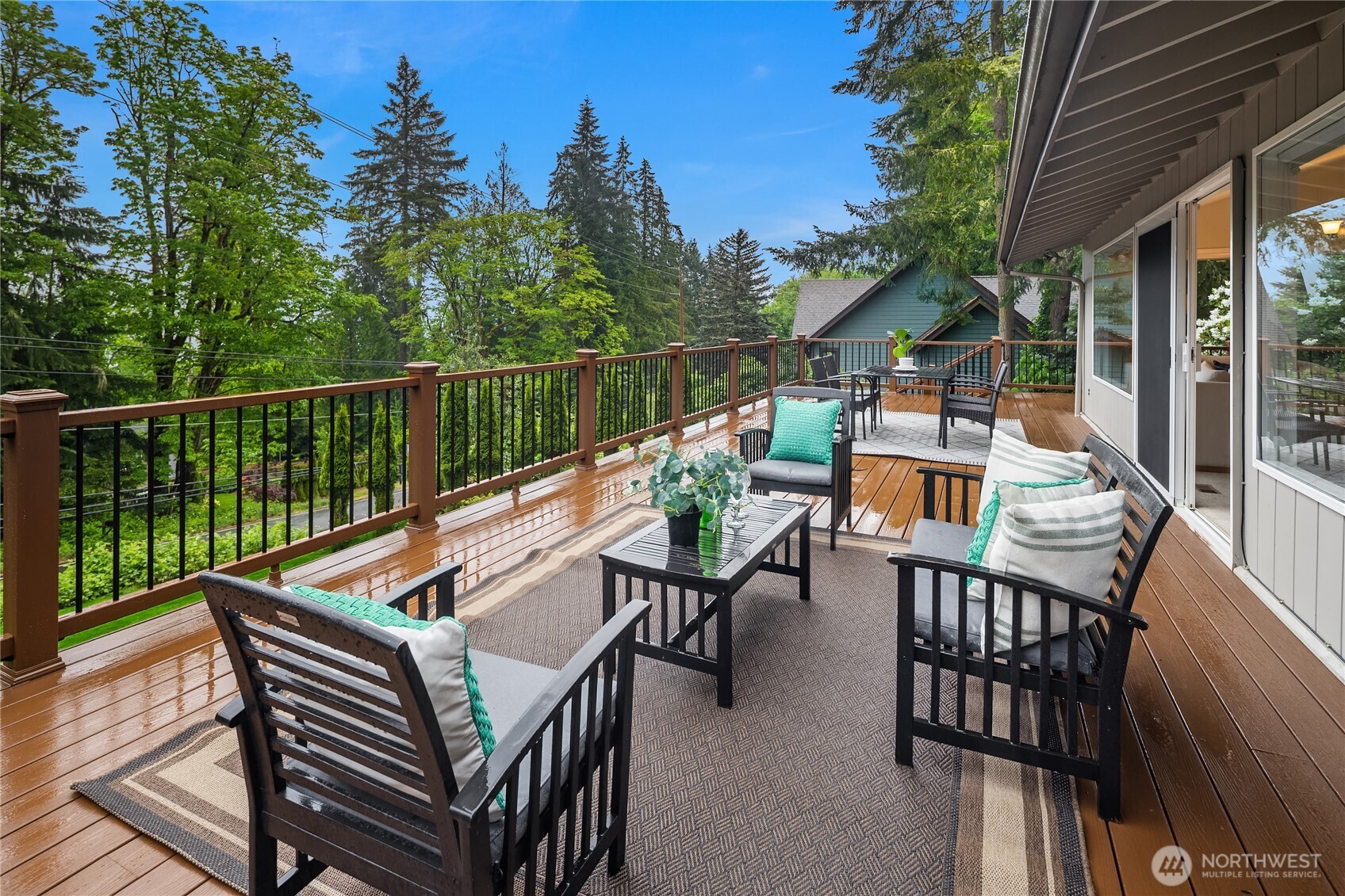 17707 SE 60th Street , Bellevue, WA 98006