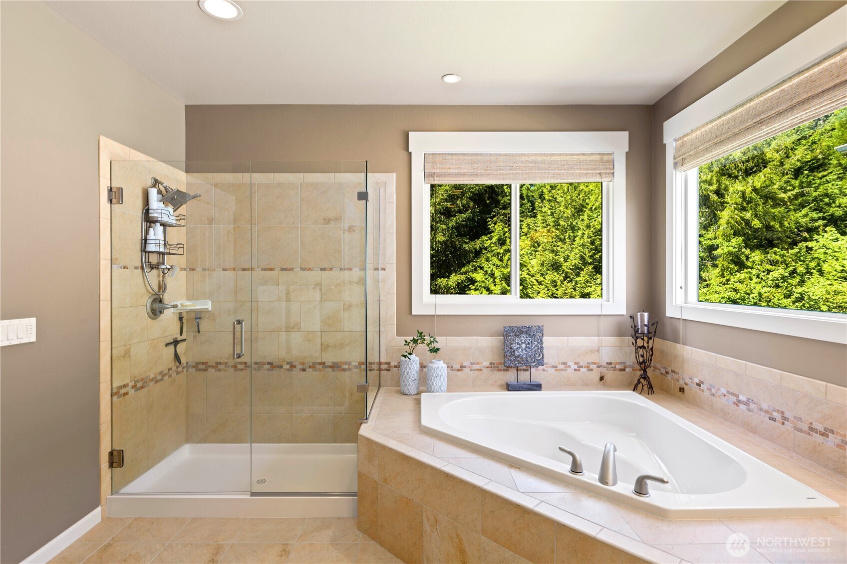 2841 275th Avenue SE, Sammamish, WA 98075