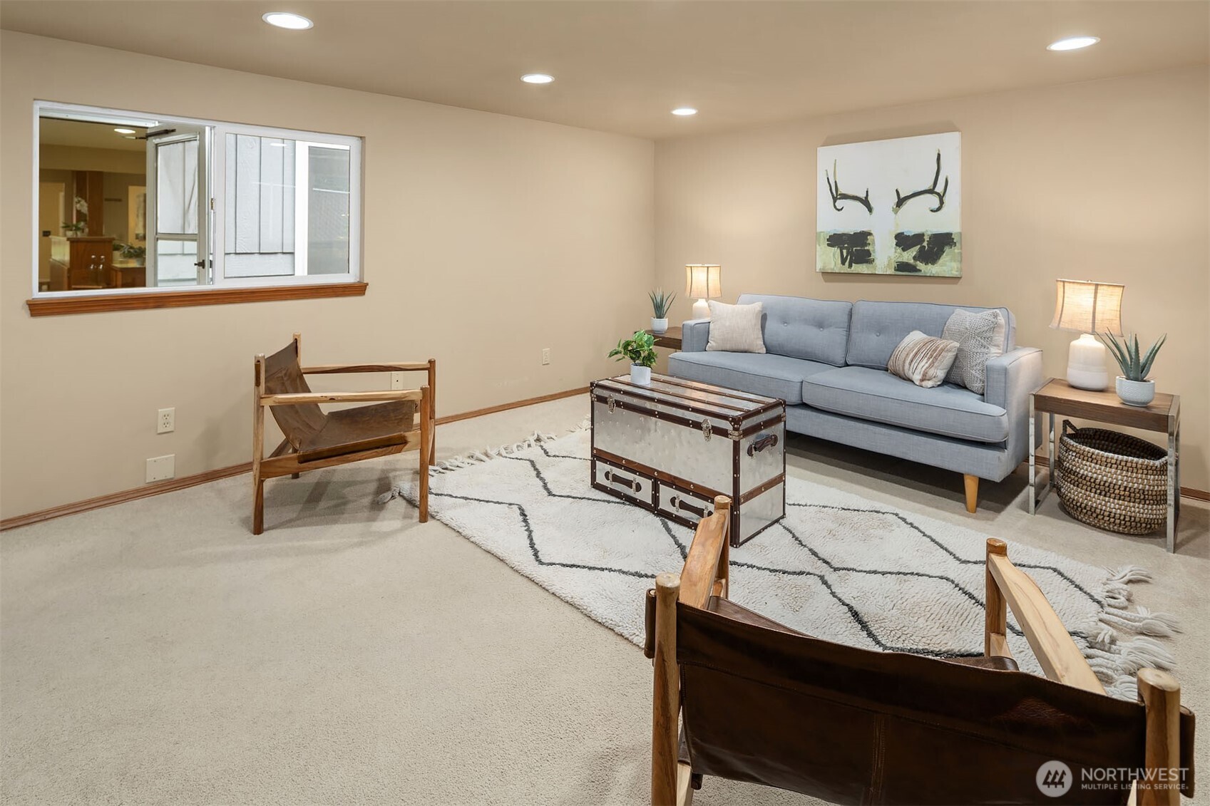 570 SE Andrews Street , Issaquah, WA 98027