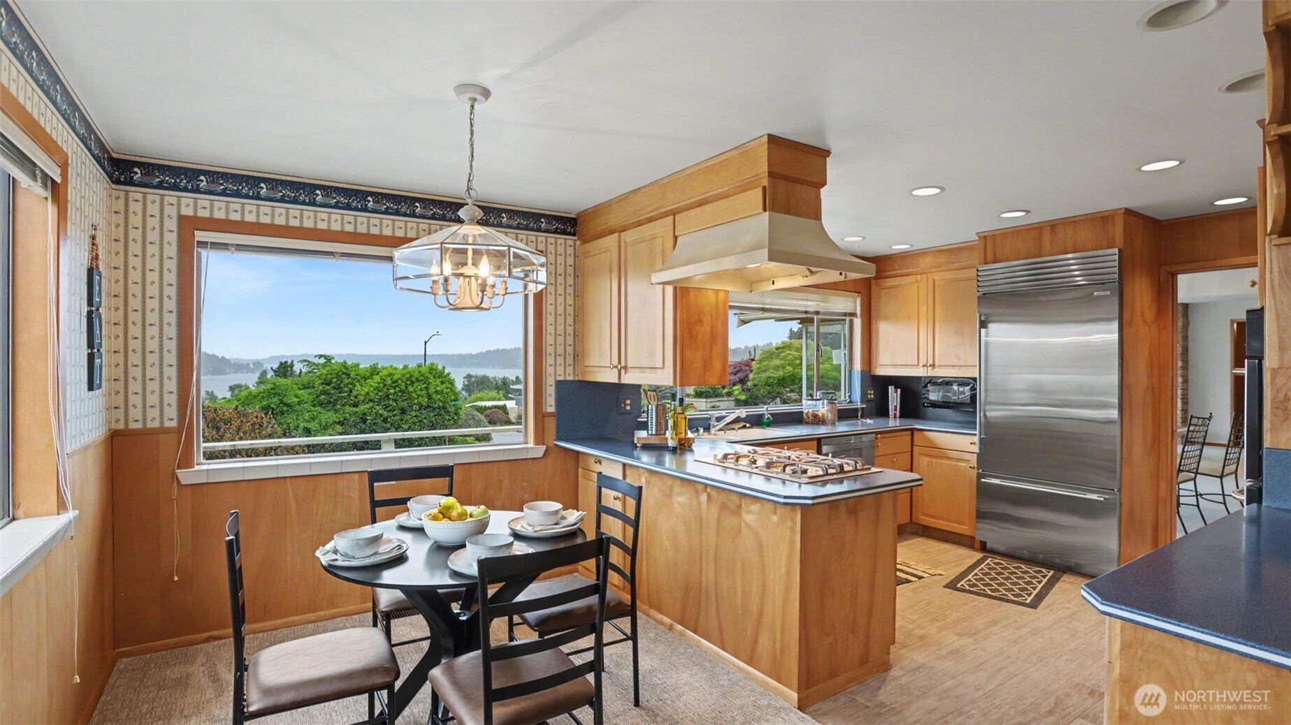 5810 NE 181st Street , Kenmore, WA 98028