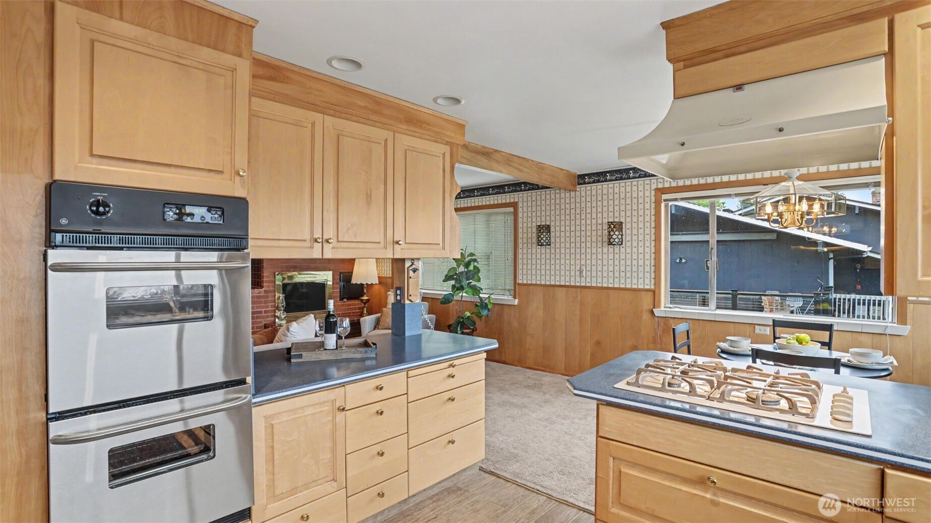 5810 NE 181st Street , Kenmore, WA 98028