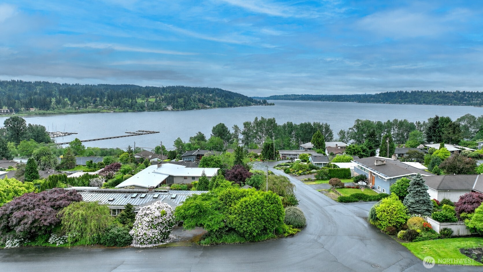 5810 NE 181st Street , Kenmore, WA 98028