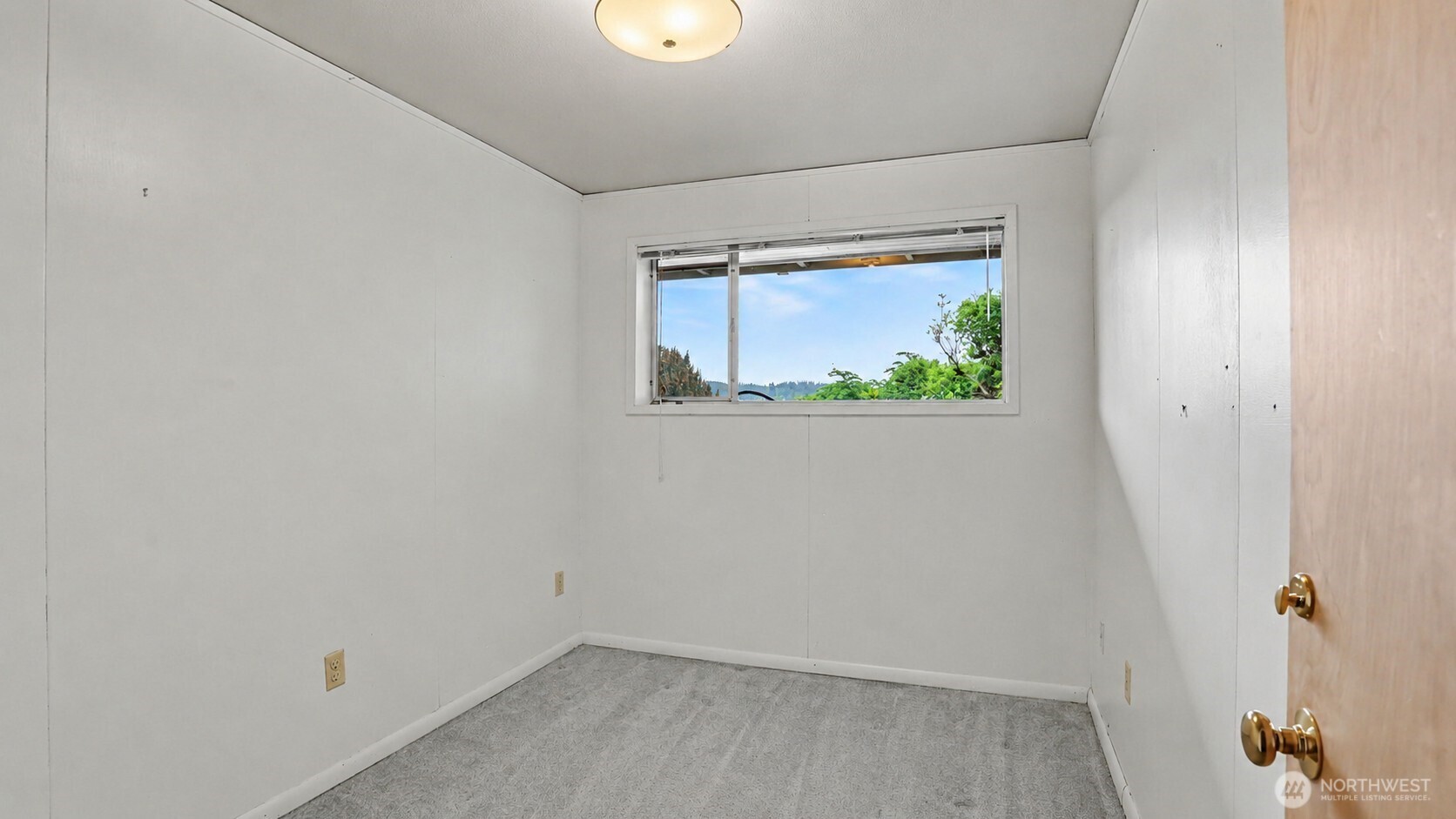 5810 NE 181st Street , Kenmore, WA 98028