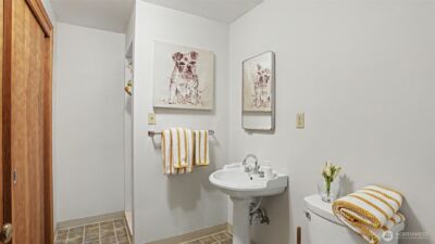 5810 NE 181st Street , Kenmore, WA 98028 - Photo 32