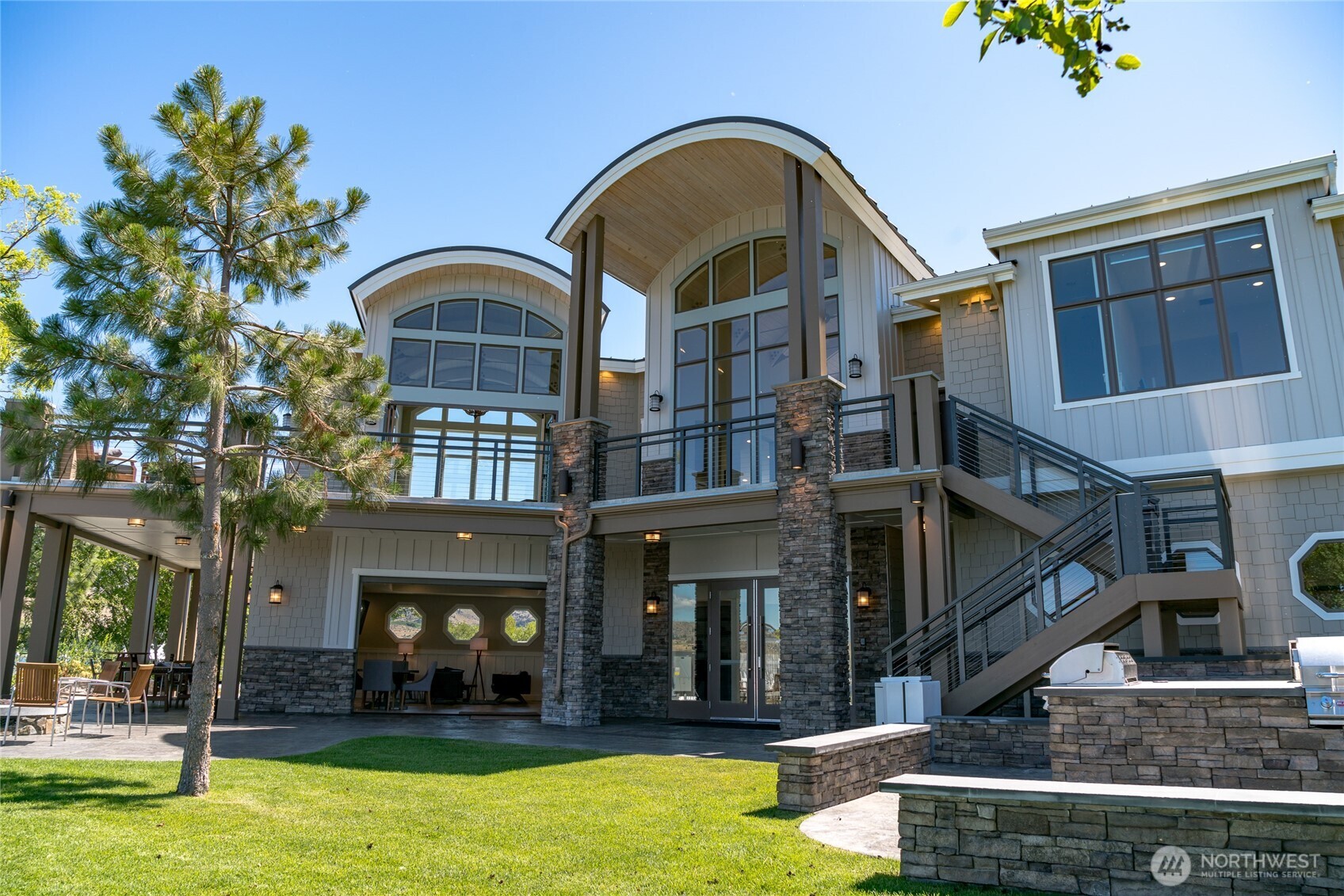 1350 W Woodin Avenue #C-34, Chelan, WA 98816