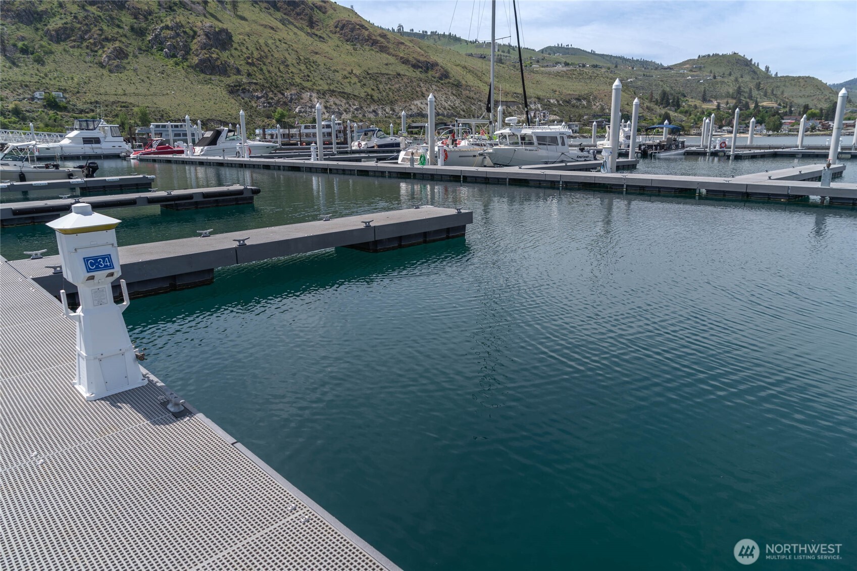 1350 W Woodin Avenue #C-34, Chelan, WA 98816