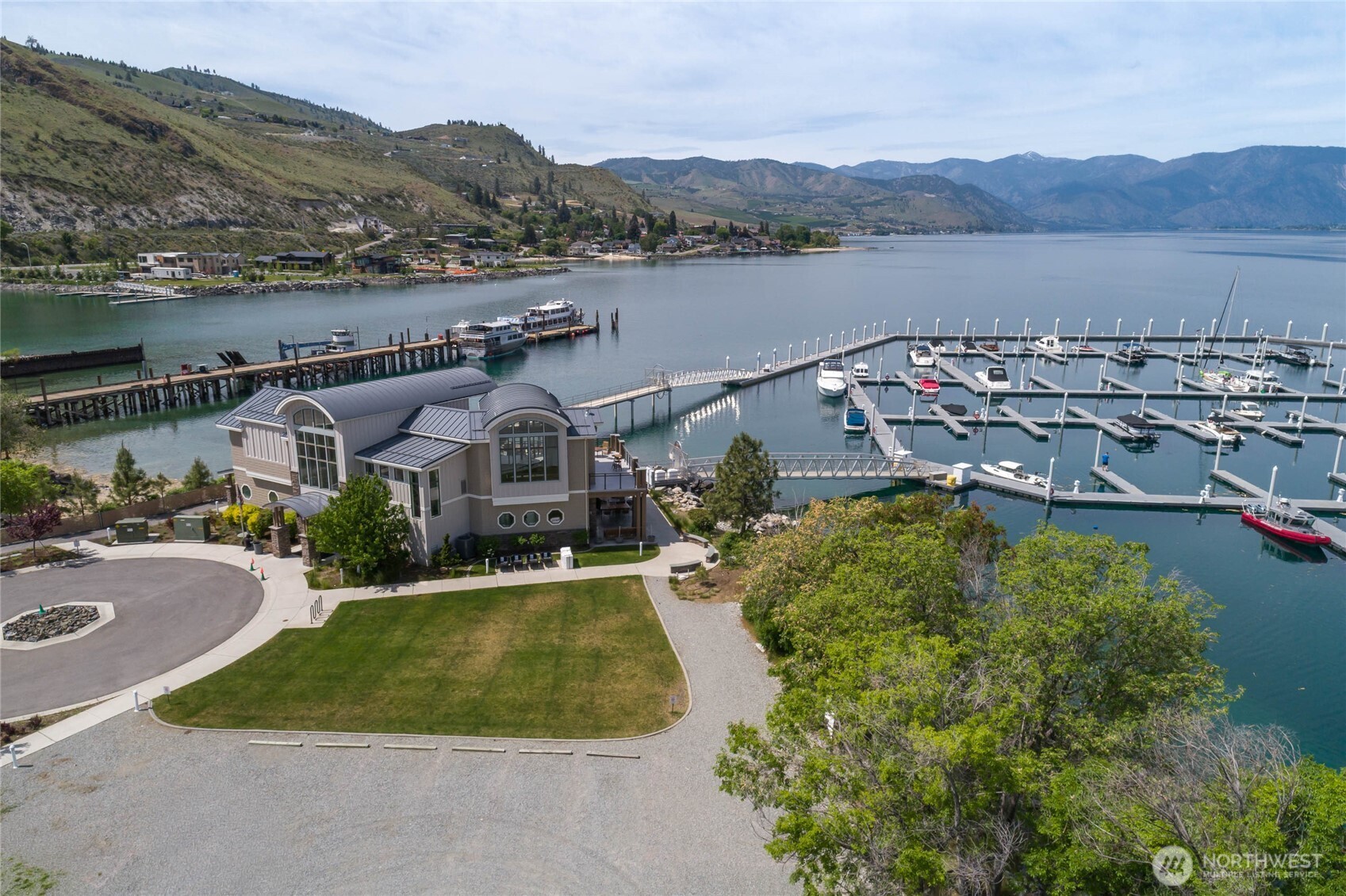 1350 W Woodin Avenue #C-34, Chelan, WA 98816