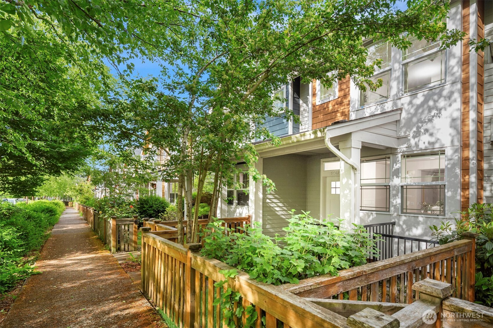 6942 31st Avenue SW, Seattle, WA 98126-4205