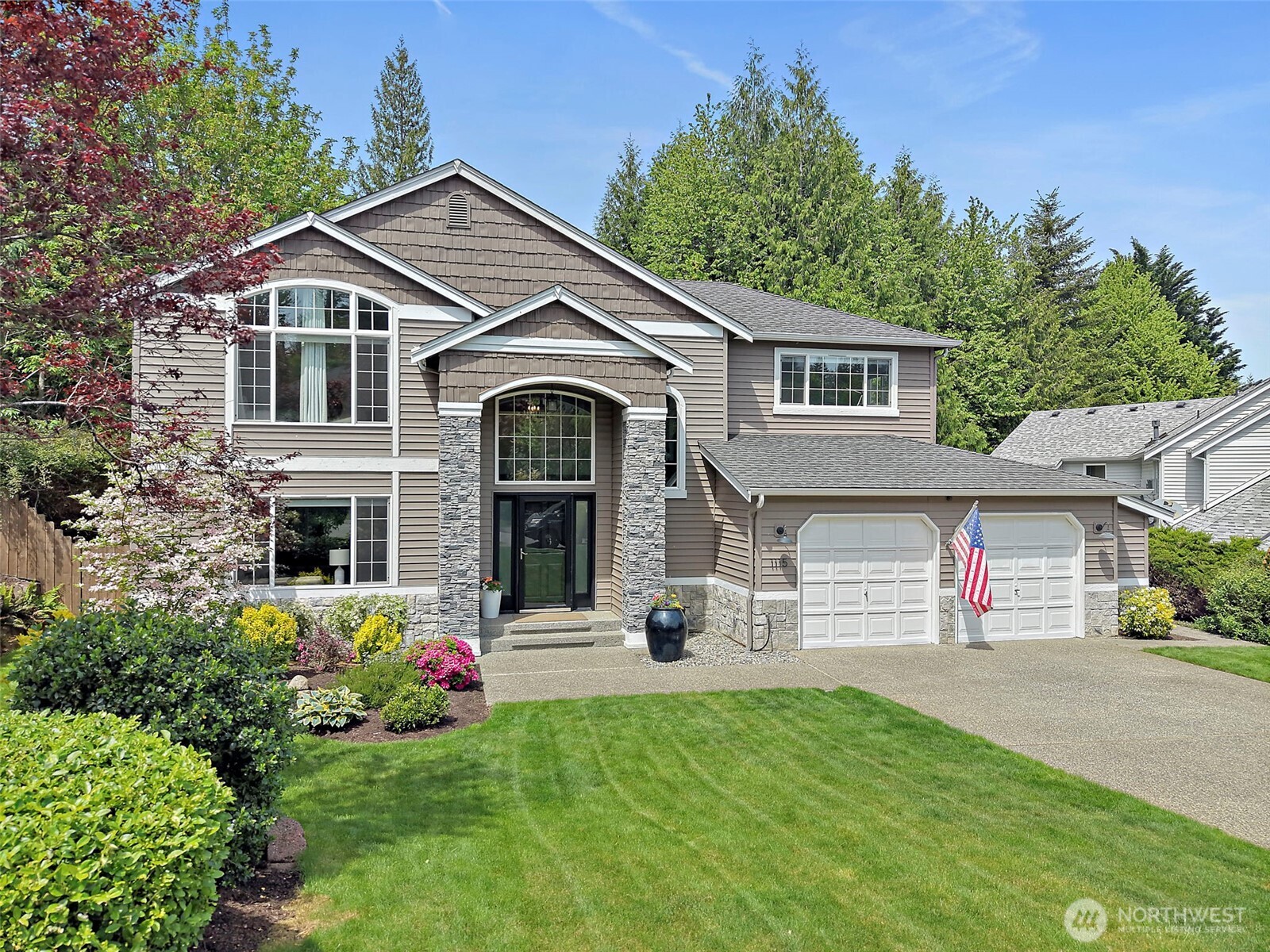 1115 Hemlock Avenue SW, North Bend, WA 98045