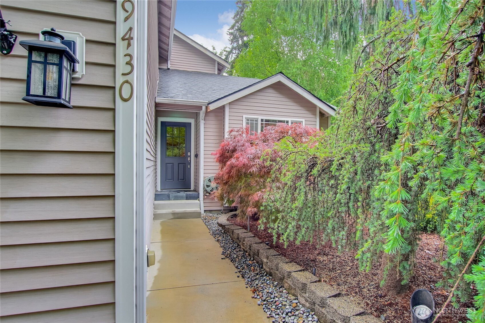 9430 NE 181st Lane , Bothell, WA 98011-3357