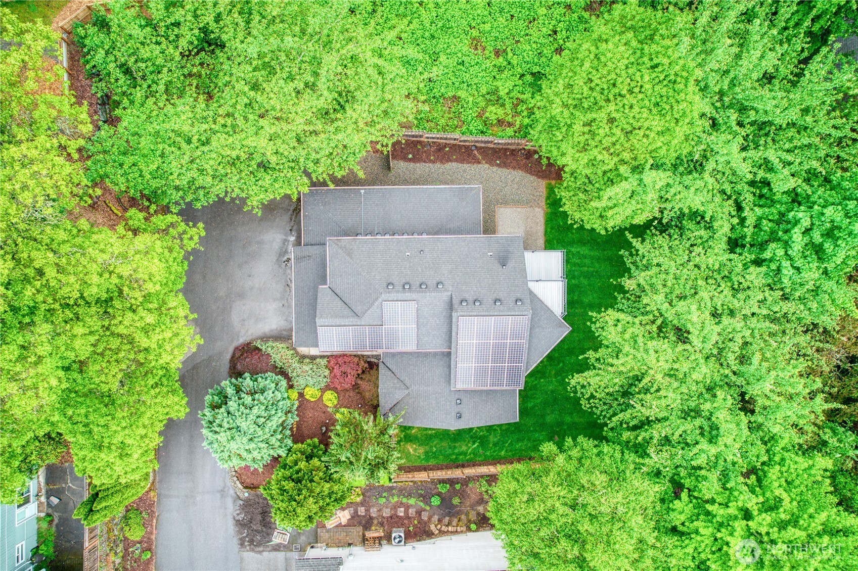 9430 NE 181st Lane , Bothell, WA 98011-3357
