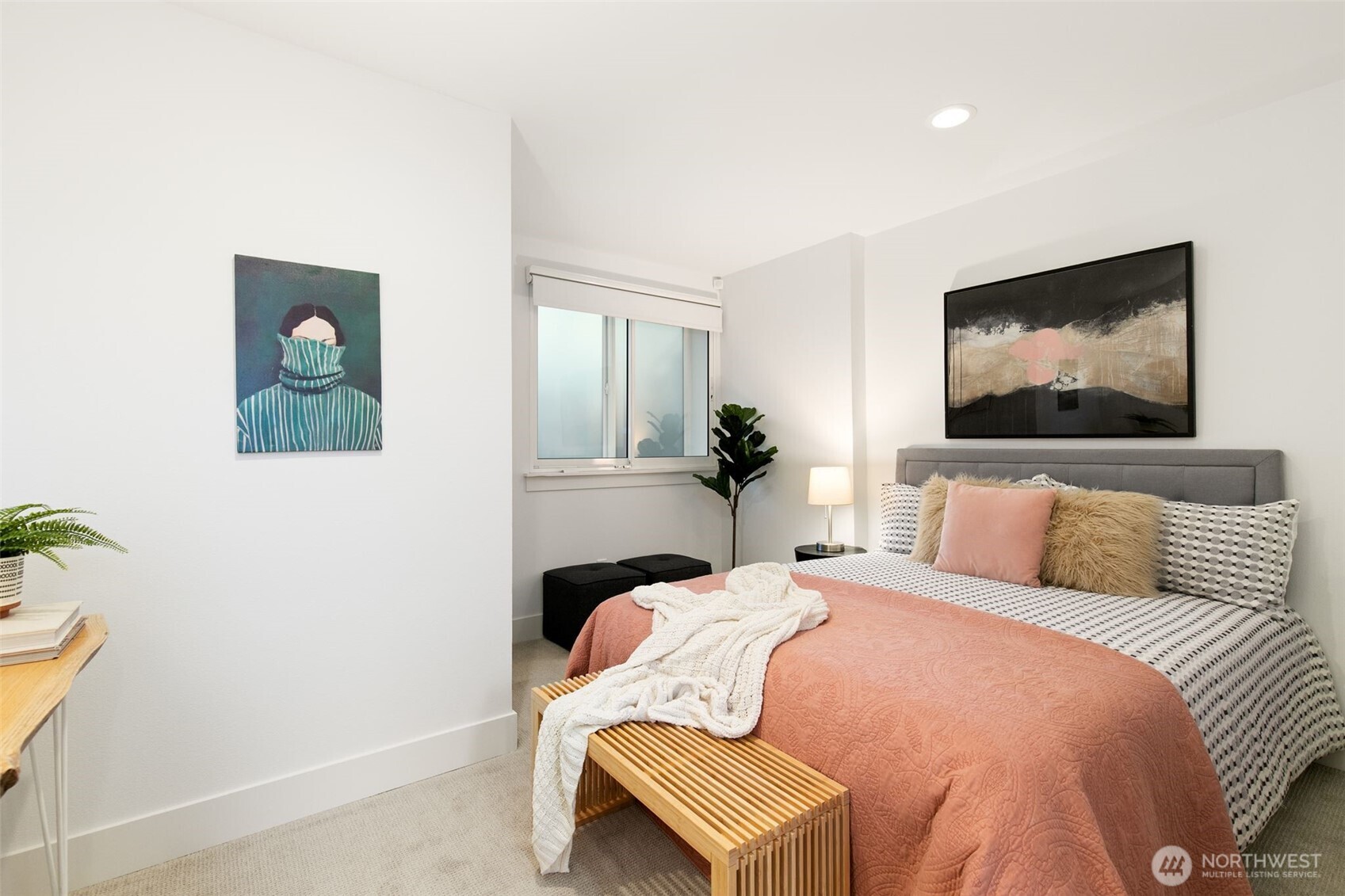 7020 Greenwood Avenue N, Seattle, WA 98103