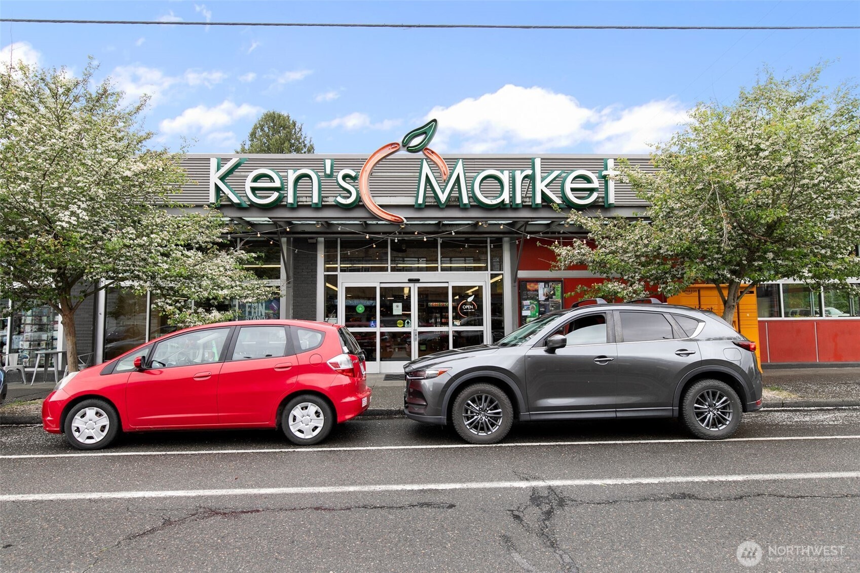 7020 Greenwood Avenue N, Seattle, WA 98103