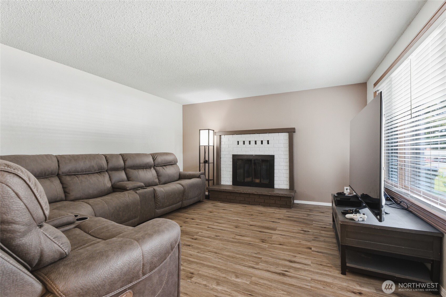 709 Enterprise Drive NE, Lacey, WA 98516